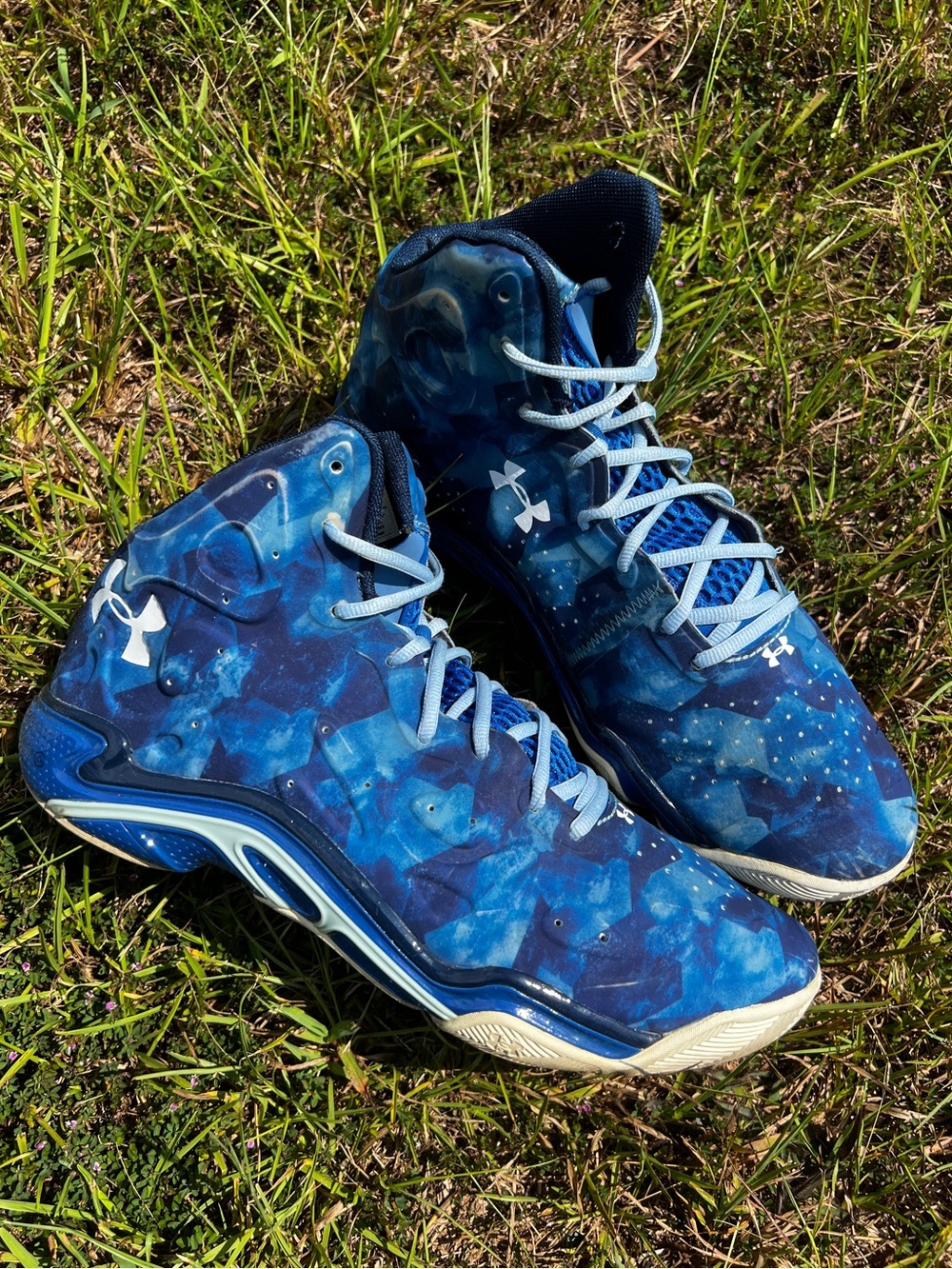 CLEAN Under Armour size 14 Mens Anatomix Spawn Blue Basketball shoes